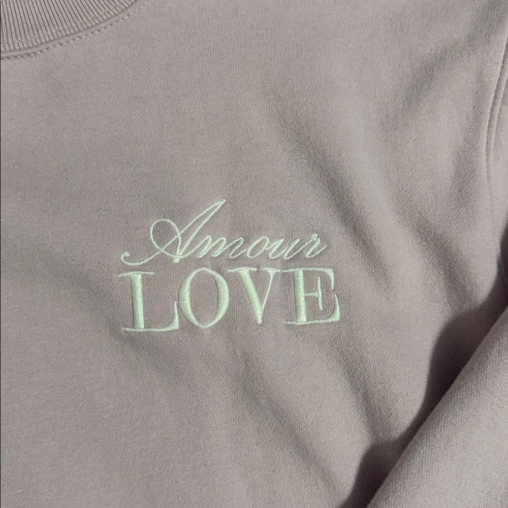Universal Thread Sweatshirt - Picture 2 of 8